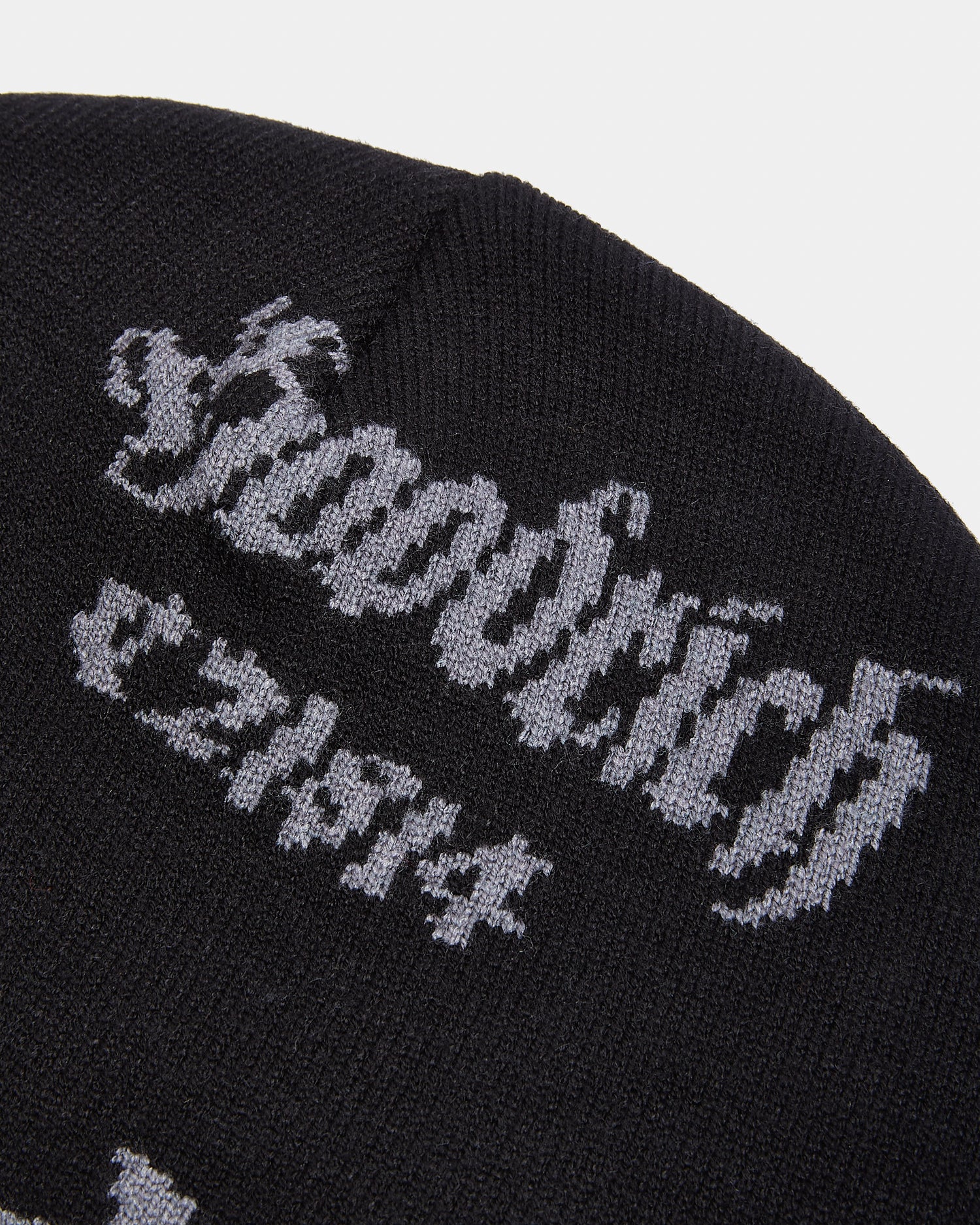 Chroma Skull Beanie - Black/Grey