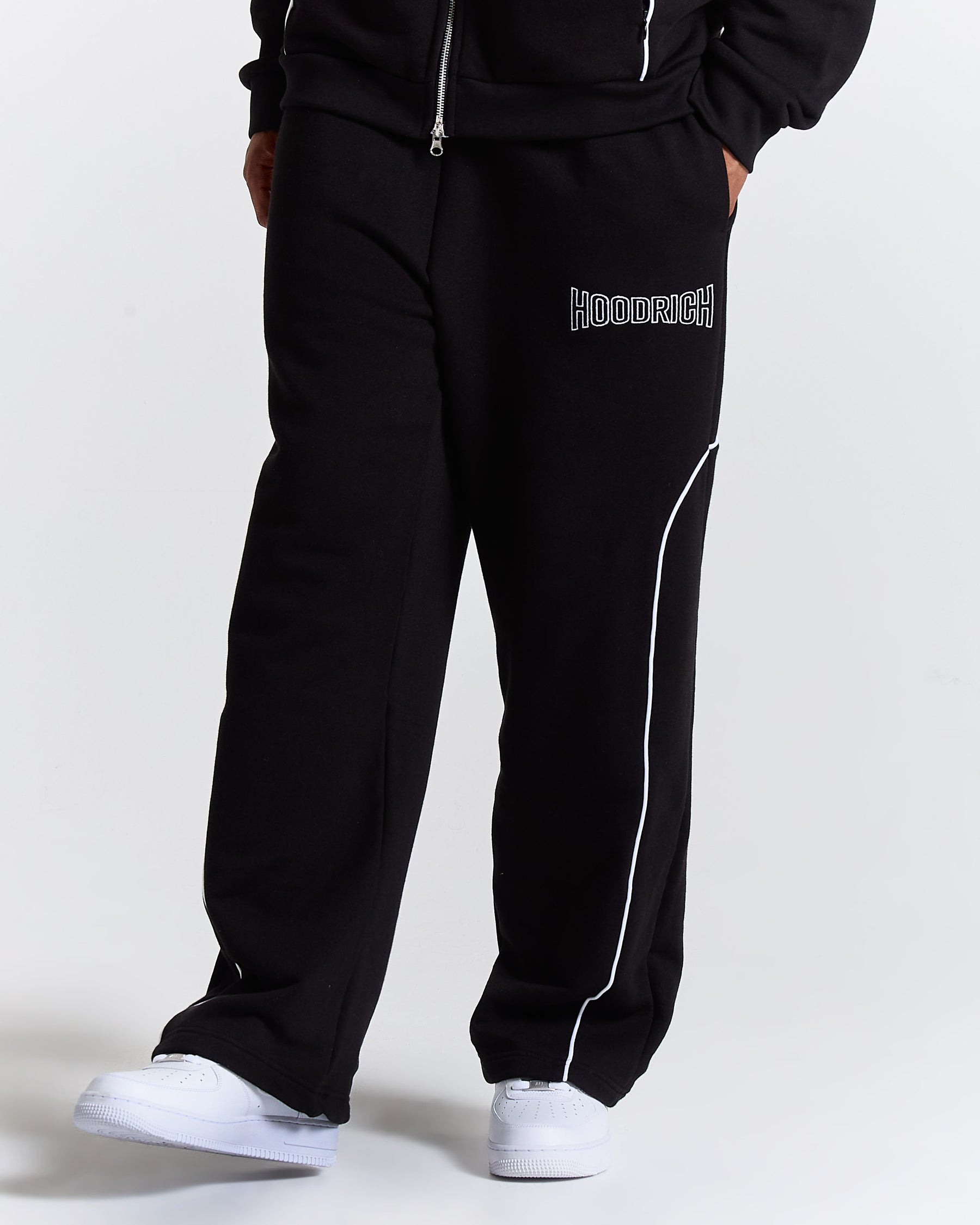 Trace Oversized Jogger - Black