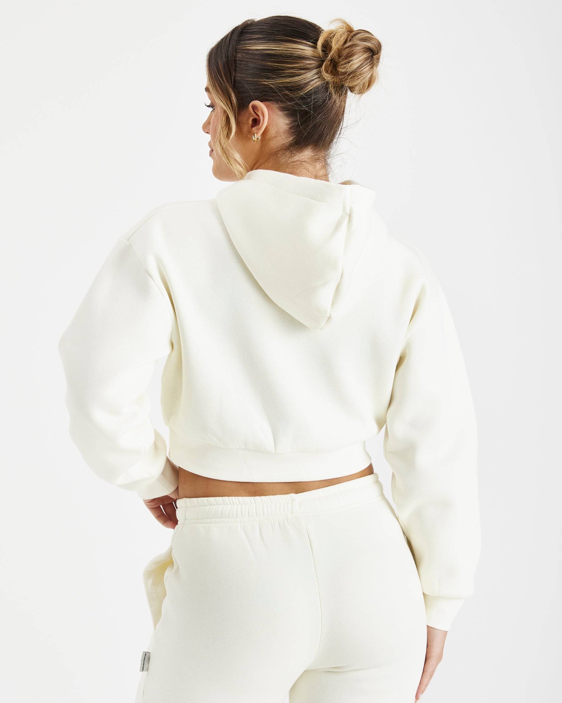 Kraze Cropped Hoodie - Cream