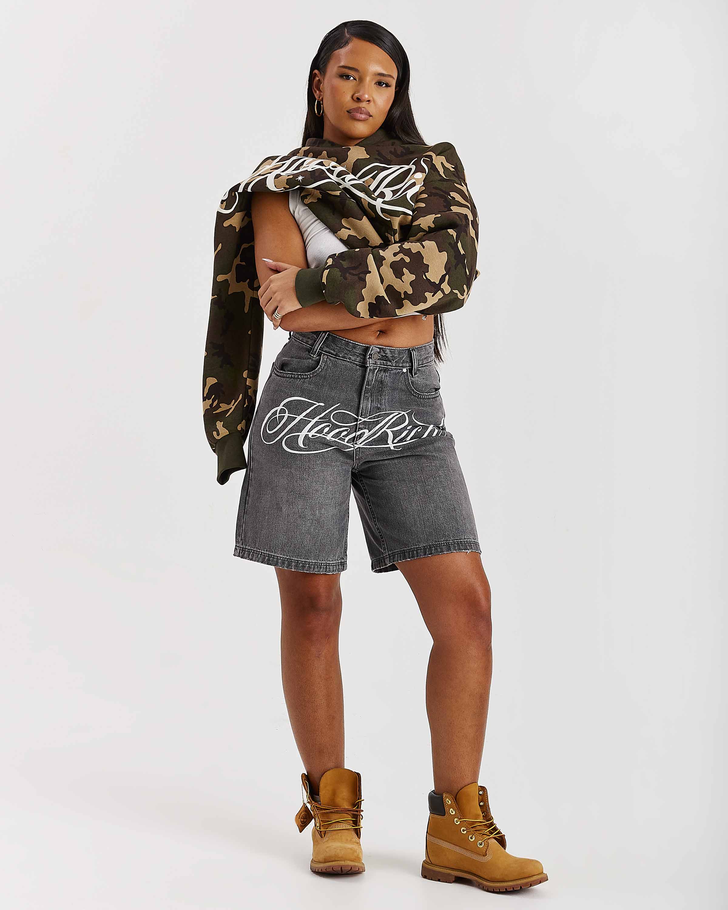 Solace Denim Jort - Washed Grey
