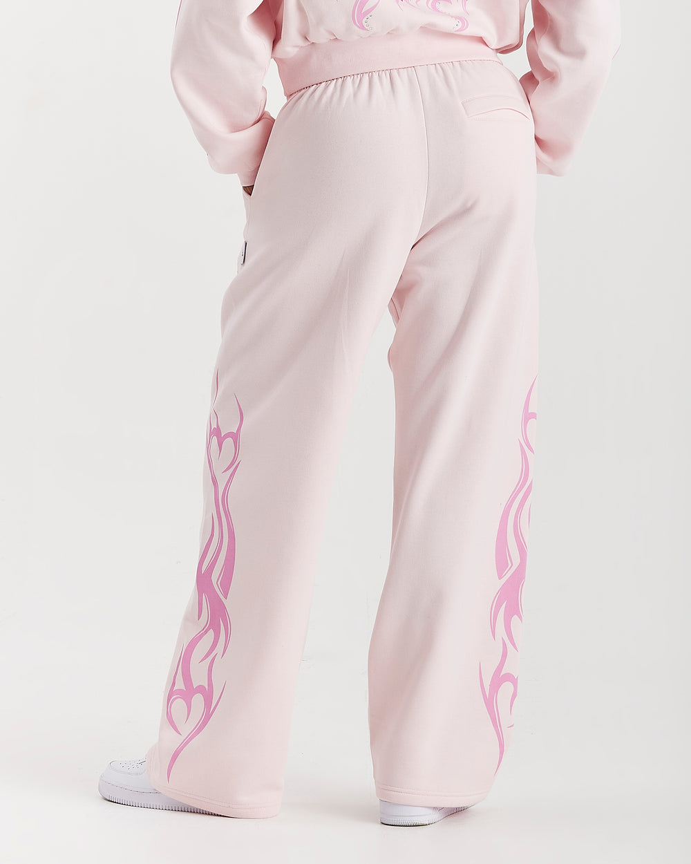 Jogger White With Oversized Pink Bows