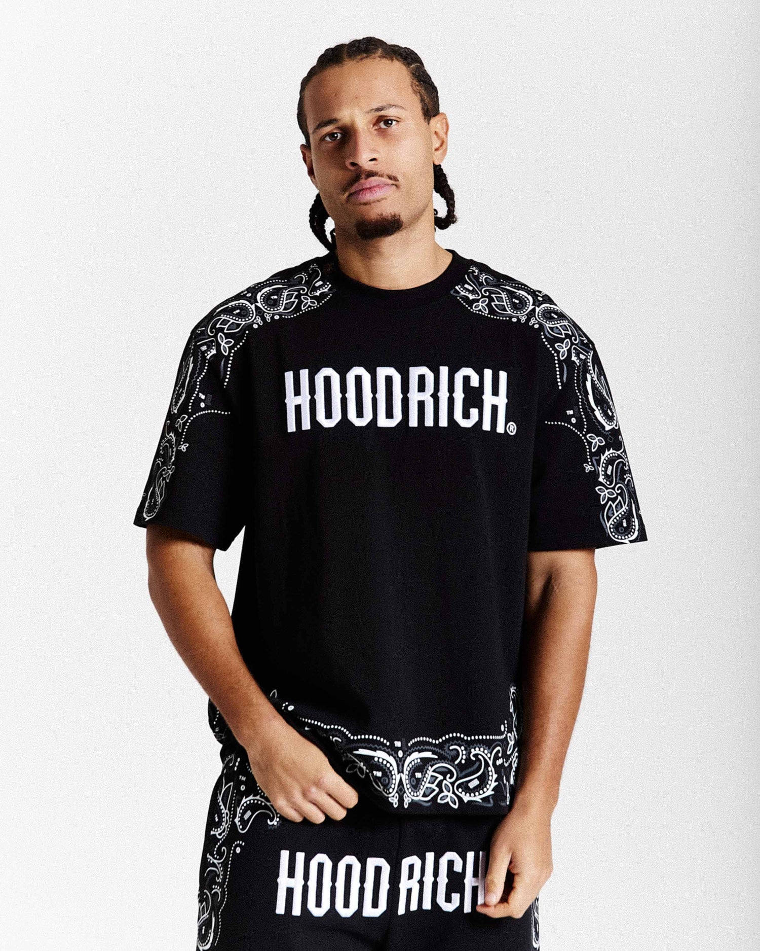 Motif Oversized Shorts - Black/White/Grey