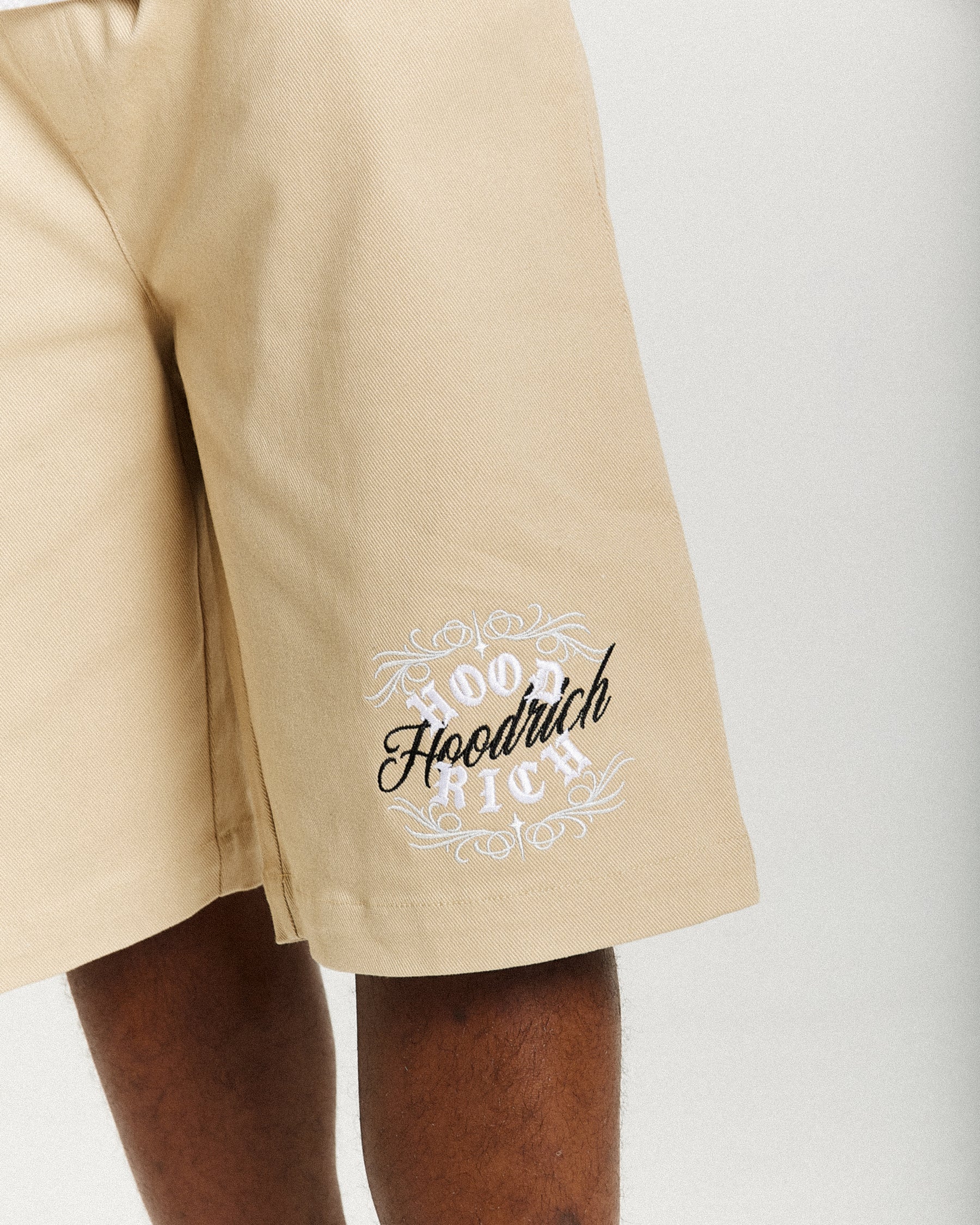 Rito Woven Shorts - Khaki/White